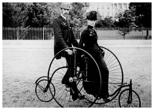 盘点19世纪西方的搞怪自行车骑上第二种你就是整条街最靓的仔pg电子娱乐平台(图1)